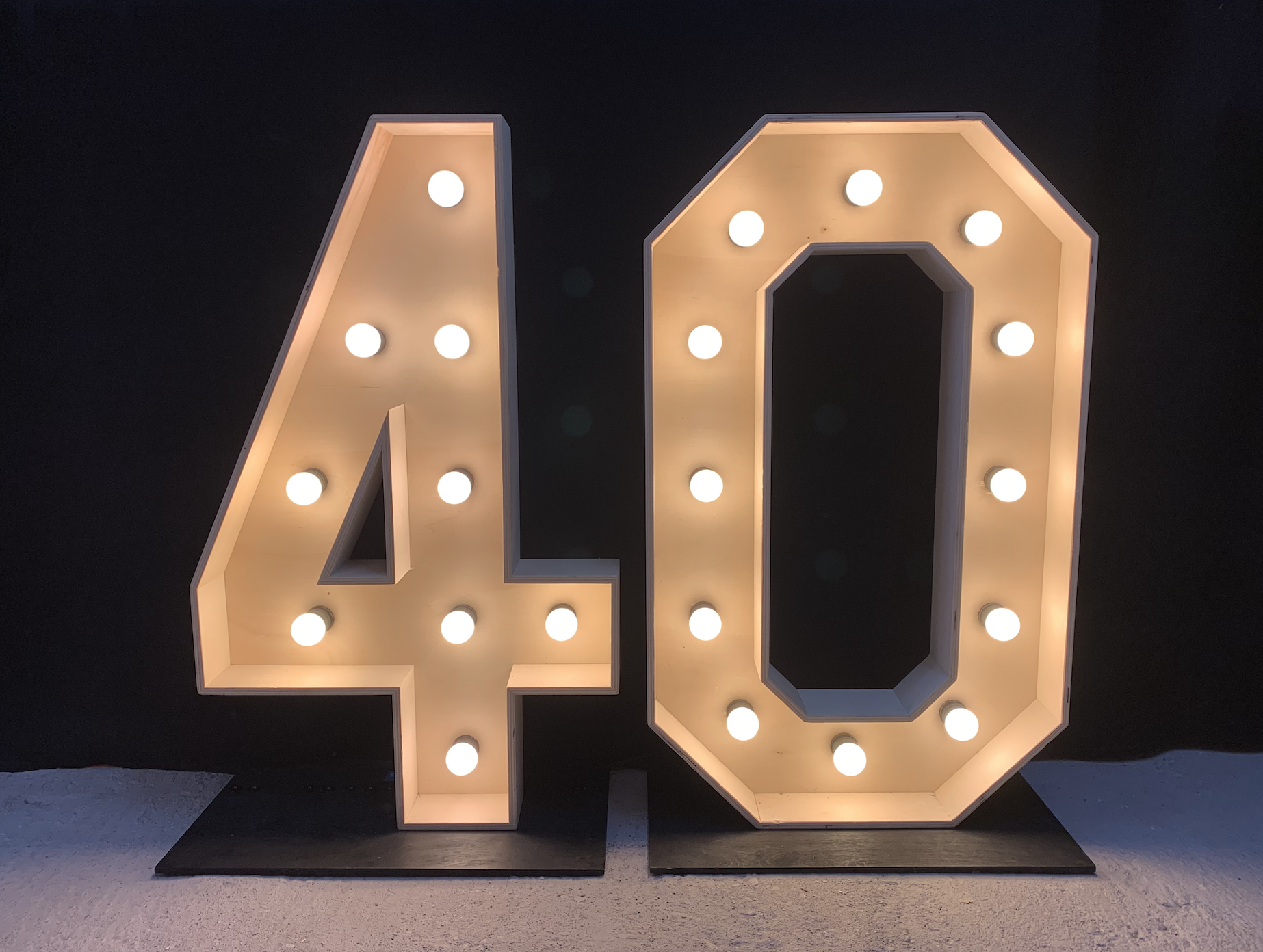 Vooruitzien Tarief Benodigdheden Verlichte XL Cijfers '40' - De sfeervolste LED Letters van Nederland
